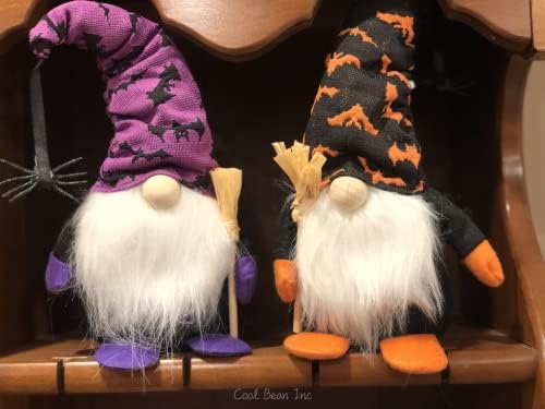 Halloween Gnome 2 Pack | Slatka ručno rađena narančasta i ljubičasta figura sa drvenom metlom za porodični osmijeh | 10 inča visok