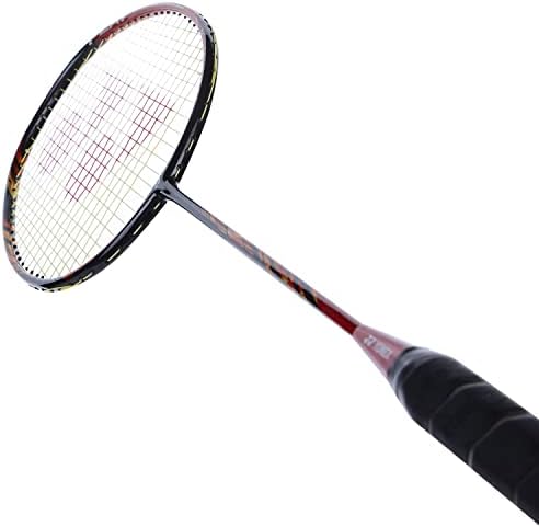 Yonex badminton raket astrox 99 igra se sa punim poklopcem