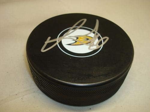 Brandon Montour potpisao Anaheim Ducks Hockey Puck Autographed 1A-Autographed NHL Pucks